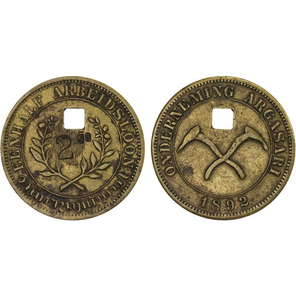 NETHERLANDS EAST INDIES: Plantation Tokens, brass 1/2 arbeidsloon, 1892, Choice VF