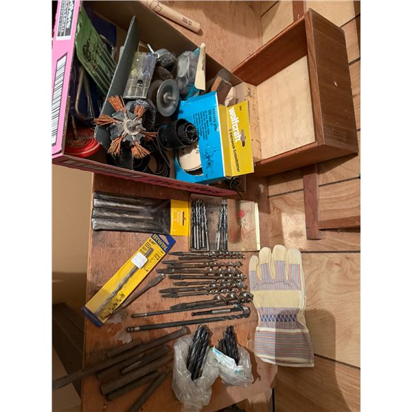 Hole saws drill, bits, and other tool kits