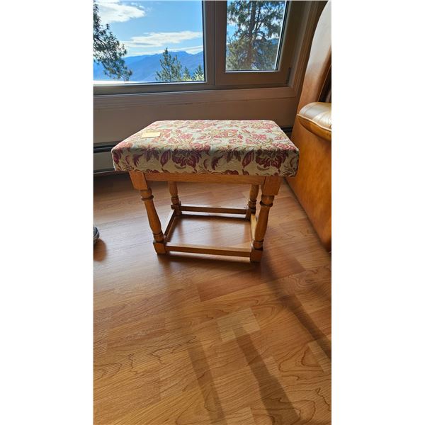 Stool 18 1/2" x 13" x 17 1/2" tall