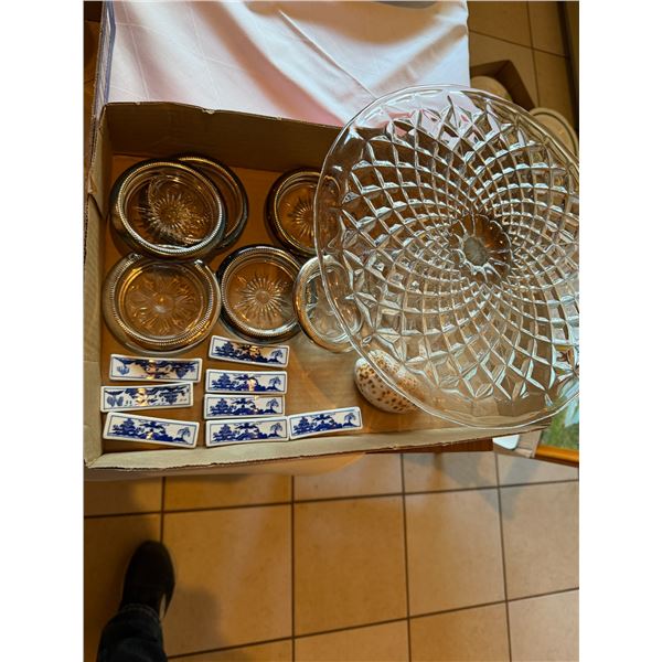 Cake tray and coasters and knife rests