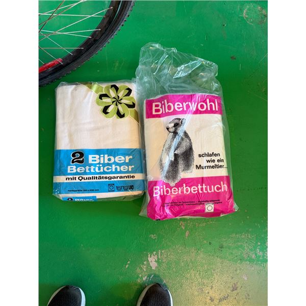 Biberwohl brand beaver bed sheets, described as top-class, brushed, and having a finished size of