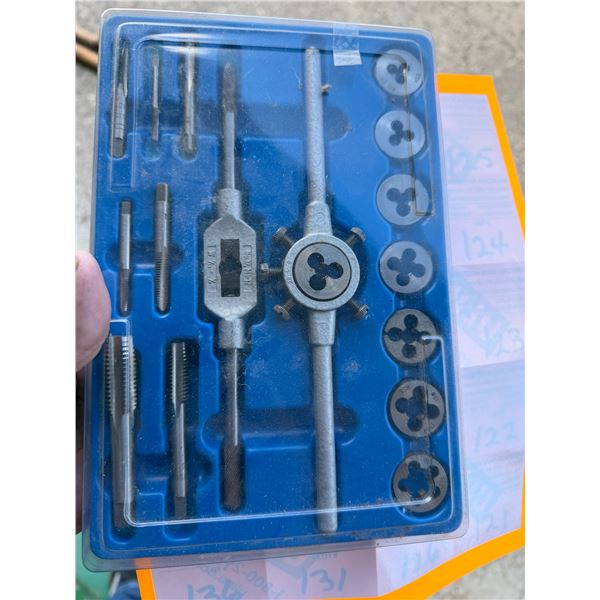 Tap and die set