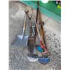 Image 1 : Garden tools