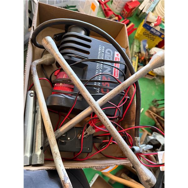 Air compressor tire iron