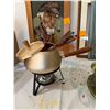 Image 1 : Fondue pot