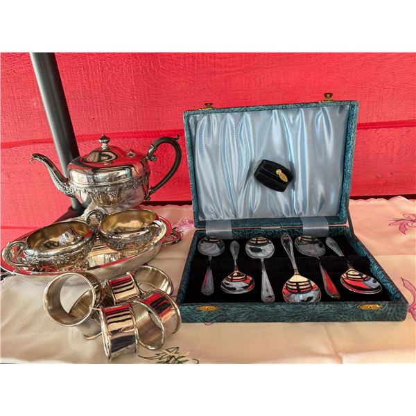Napkin rings, silver plate, items, and spoons