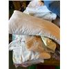 Image 2 : Assorted linens, bedding, etc.