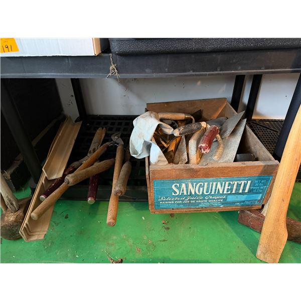 Pruners and finishing tools