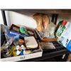 Image 1 : Miscellaneous garage related items