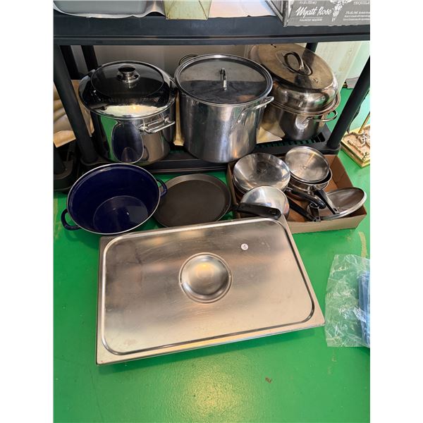 Stock pots, roasting pans, pots, and pans, shaffing dish