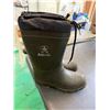 Image 1 : KAMIK boots size 9