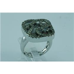 Genuine Black Diamond & Conch Ring 18K Gold