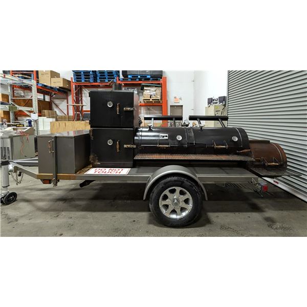 Yoder Smokers Trailer, Chisholm II