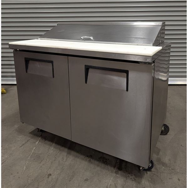 True TSSU-48-12-HC 48" Refrigerated Sandwich/Salad Prep Table