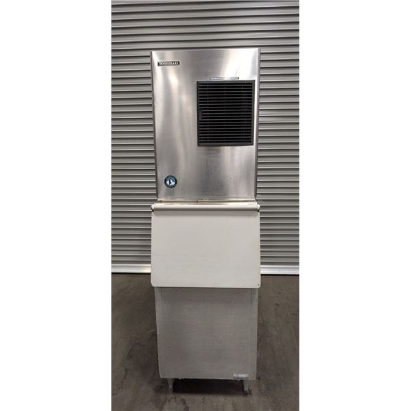Hoshizaki KM-320MAH Crescent Cuber Ice Maker, Air Cooled W/Ice Bin