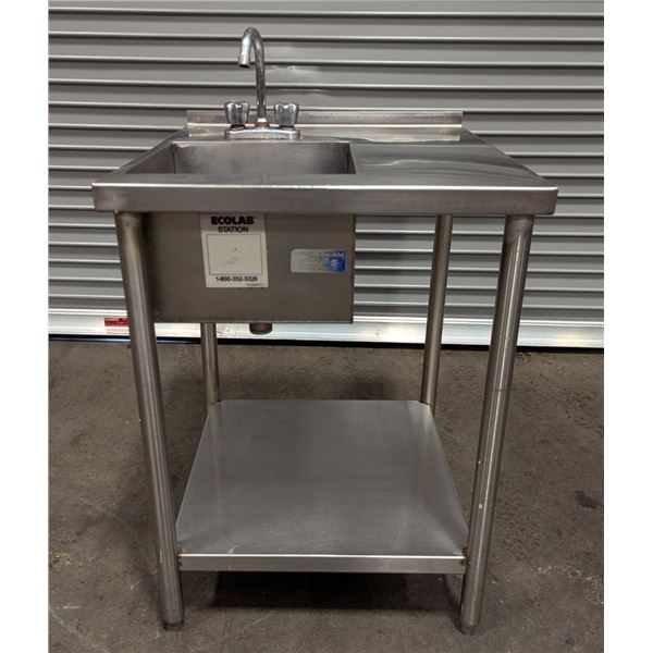 14" x 14" x 10" Tub Stainless Steel Sink W/Faucet