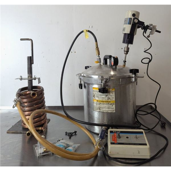 Pressure Cooker With Stirring Motor and Copper Chiller