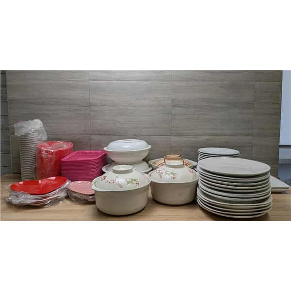 Plastic Baskets, Heart Trays, Ceramic Pots & White Plates - Lot of Approx. 80pcs | Misc2/ML3-2