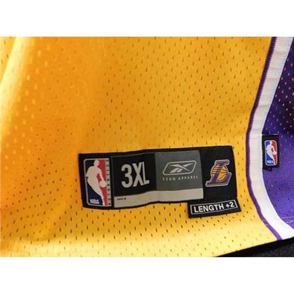 Los Angeles Lakers Lamar Odom Signed Jersey