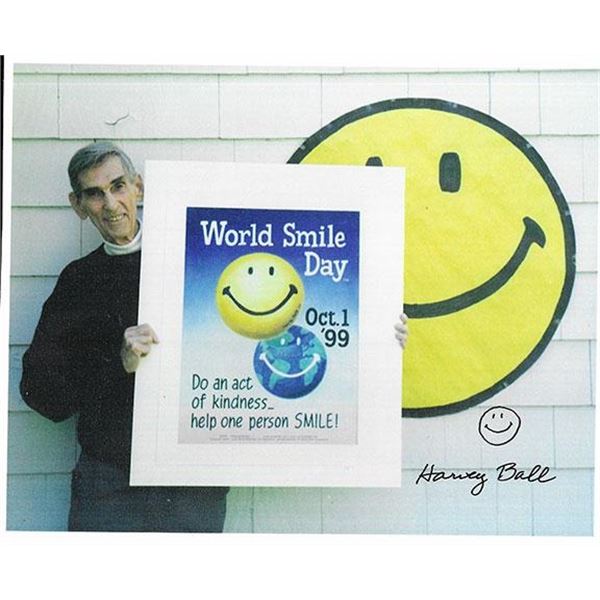 Smiley Face Creator Harvey Ball signed Smiley Photo