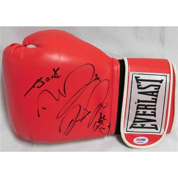 Robert Guerrero Signed Red Everlast Boxing Glove