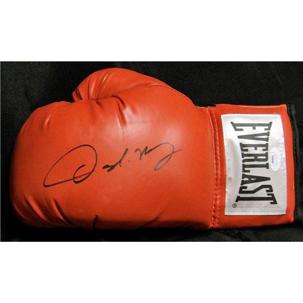 Oscar de la Hoya Signed Red Everlast Boxing Glove