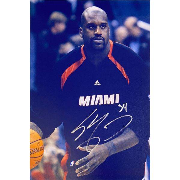 NBA legend Shaquille O'Neal facsimile signed  photo