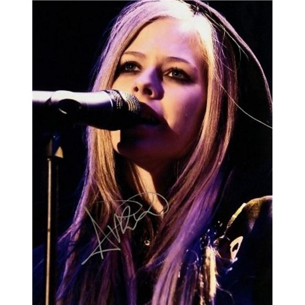 Avril Lavigne facsimile signed promo photo