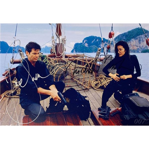 Tomorrow Never Dies Pierce Brosnan and Michelle Yeoh facsimile signed movie photo