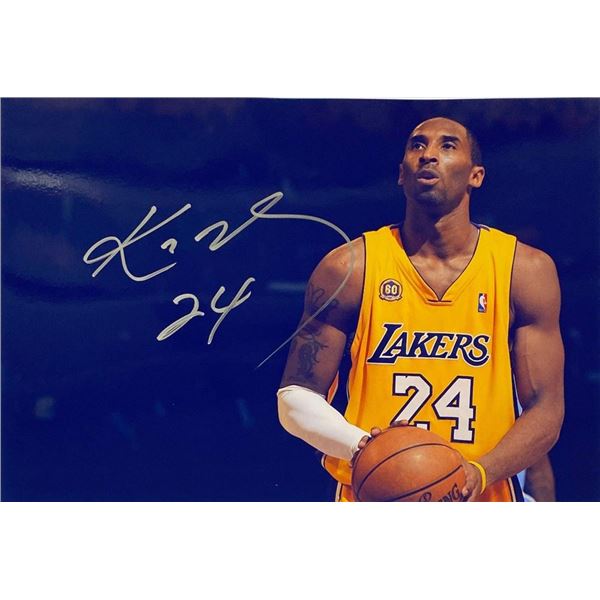 LA Lakers Kobe Bryant facsimile signed photo