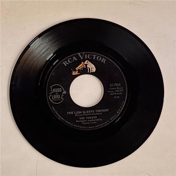 The Tokens The Lion Sleeps Tonight 45 Album