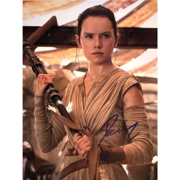 Star Wars Daisy Ridley signed movie photo