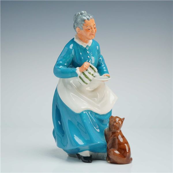 Royal Doulton Figurine, Favourite HN2249