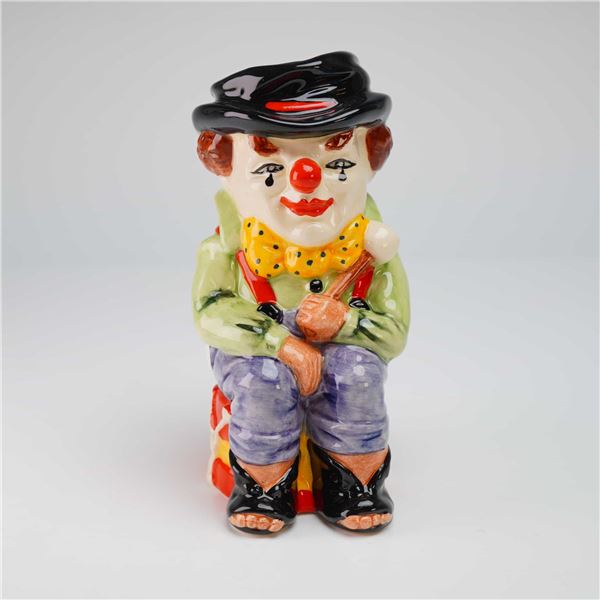 Royal Doulton Toby Jug, The Clown D6935