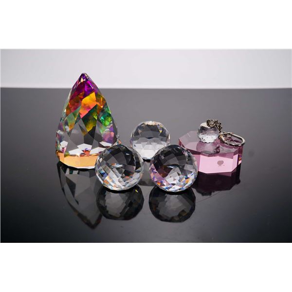 Arribas Brothers Faceted Lead Crystal Paperweight and Decorative Collection