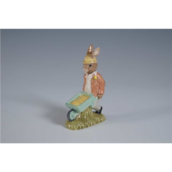 Royal Doulton Bunnykins Figurine, Gardener Bunnykins DB156