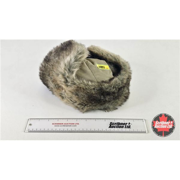 Wind River Faux Fur Hat : Size Large