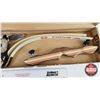 Image 2 : Recurve Bow : Focus JR 48" (20 lb) (Right Hand) c/w Arm protectors & Original Box)