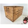 Image 8 : Vintage CIL Wooden Ammo Box : w/ Vintage Gun Power Tins (Empty) & Plastic Ammo Containers (Empty) & 