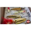 Image 8 : Vintage Fishing Lures : Large (9)