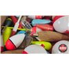 Image 3 : Assortment of Fishing Bobbers (32)