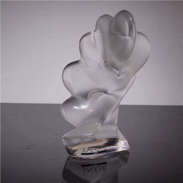 Lalique Crystal Saint Valentin Hearts Paperweight