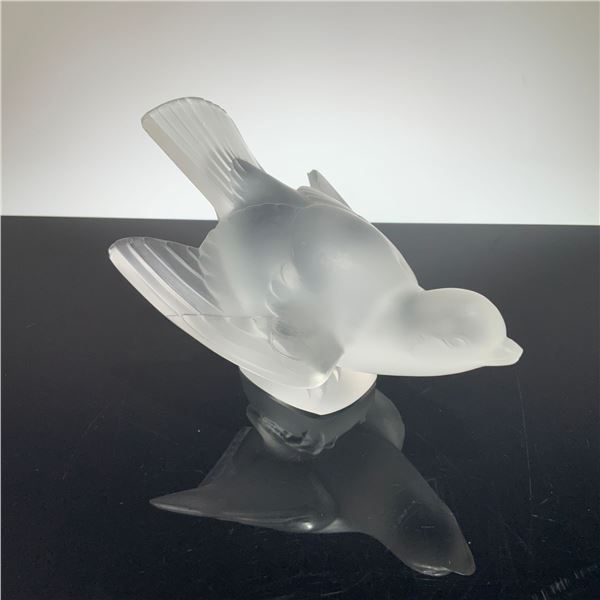 Lalique France Frosted Crystal Moineau Coquet Spread Wings Sparrow Paperweight