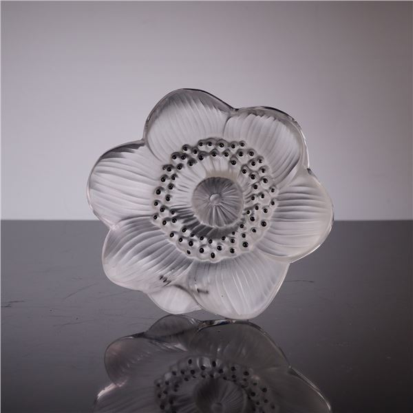 Lalique Frosted Crystal Anemone Flower Paperweight