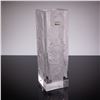 Image 2 : Hoya Crystal Frosted Iris Rectangular Vase, Elysian Pattern