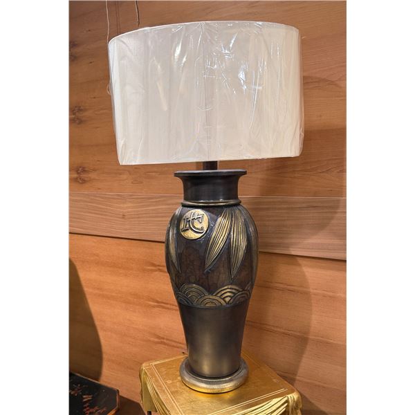 Table Lamp w/ Asian-Motif Base & White Shade 34"H