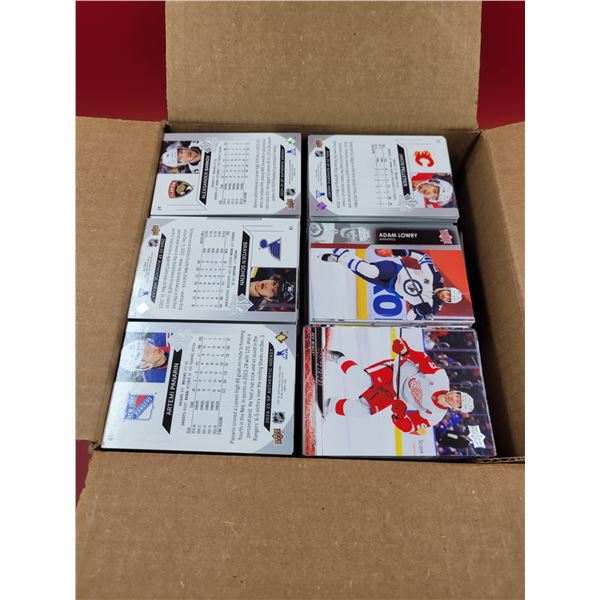 Lot of Upper Deck Hockey Cards
