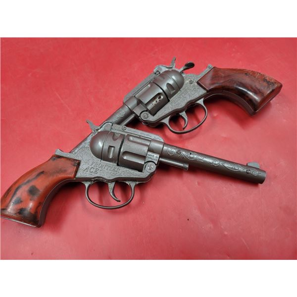 2 VTG Frontier Ace Cap Guns Made in England