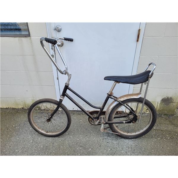 CCM Cheetah Banana Seat Bike w/ High-Rise Handles