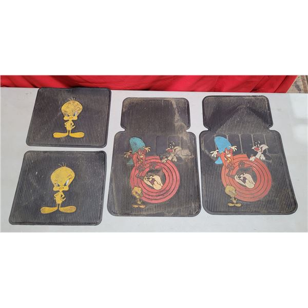 Looney Tunes Automobile Floor Mats